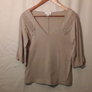 💕LOFT*FALL*Taupe V- Neck 3/4 Lenghth BELL Sleeve